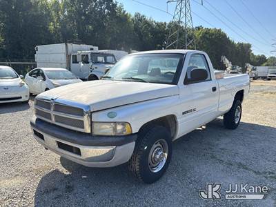 2002 Dodge Ram 2500 Pickup Truck
