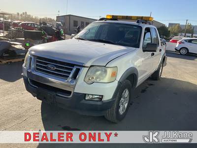 2009 Ford Explorer Sport Trac Crew-Cab Pickup Truck