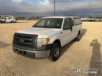 2014 Ford F150 Extended-Cab Pickup Truck