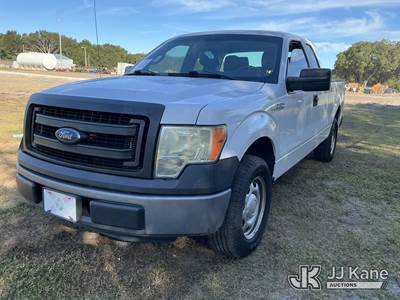 2013 Ford F150 Extended-Cab Pickup Truck