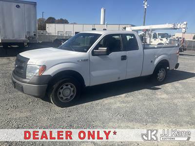 2014 Ford F150 Extended-Cab Pickup Truck