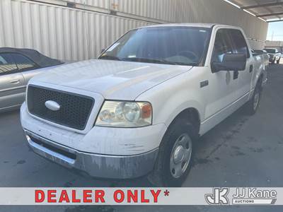 2006 Ford F-150 XLT SuperCrew 2WD Crew-Cab Pickup Truck