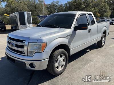 2013 Ford F150 Extended-Cab Pickup Truck
