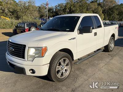 2014 Ford F150 Extended-Cab Pickup Truck