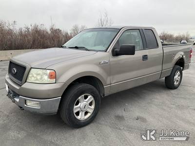 2004 Ford F150 4x4 Extended-Cab Pickup Truck