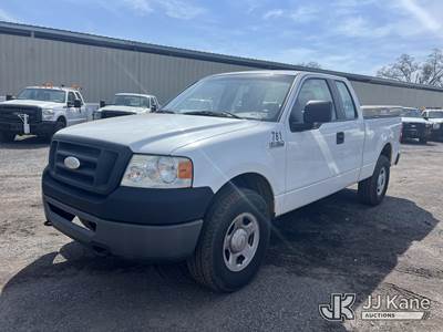 2007 Ford F150 4x4 Extended-Cab Pickup Truck