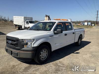 2015 Ford F150 Crew-Cab Pickup Truck