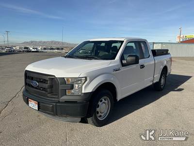 2015 Ford F150 Extended-Cab Pickup Truck