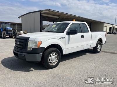 2011 Ford F150 Extended-Cab Pickup Truck