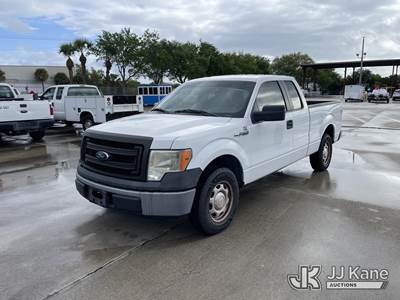 2013 Ford F150 Extended-Cab Pickup Truck