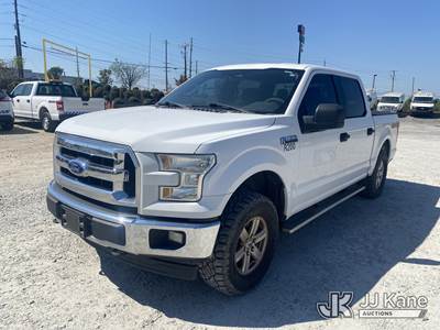 2015 Ford F150 4x4 Crew-Cab Pickup Truck