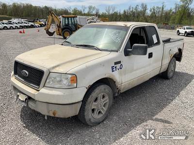 2005 Ford F-150 Extended-Cab Pickup Truck