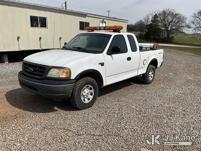 2003 Ford F150 4x4 Extended-Cab Pickup Truck