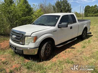 2009 Ford F150 Extended-Cab Pickup Truck