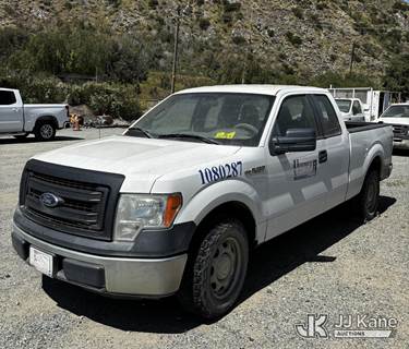 2014 Ford F-150 Extended-Cab Pickup Truck