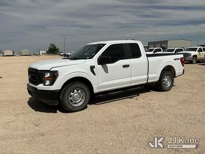 2023 Ford F150 4x4 Extended-Cab Pickup Truck