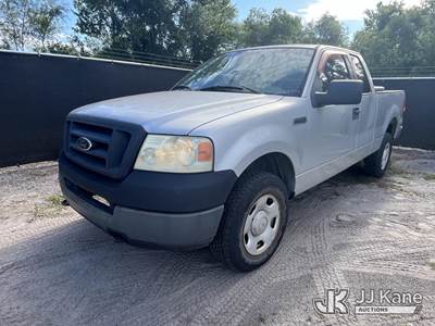2005 Ford F150 4x4 Extended-Cab Pickup Truck