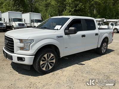 2017 Ford F150 4x4 Crew-Cab Pickup Truck