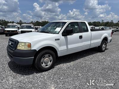 2008 Ford F150 Extended-Cab Pickup Truck