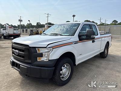 2017 Ford F-150 Extended-Cab Pickup Truck