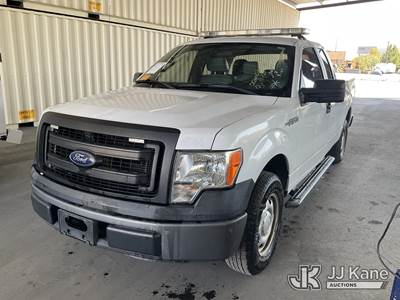 2014 Ford F-150 Extended-Cab Pickup Truck