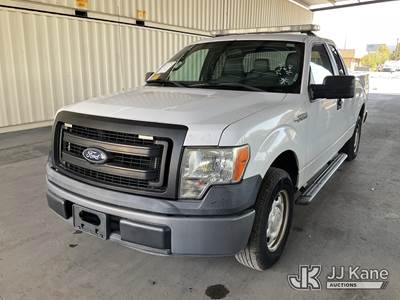 2014 Ford F-150 Extended-Cab Pickup Truck