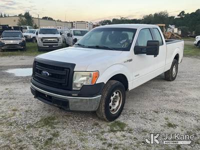2014 Ford F-150 Extended-Cab Pickup Truck