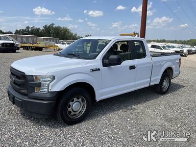 2015 Ford F150 Extended-Cab Pickup Truck
