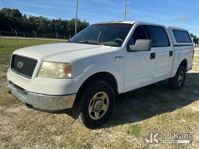 2005 Ford F150 4x4 Crew-Cab Pickup Truck