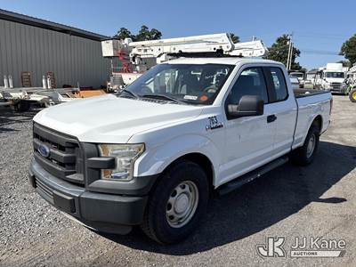 2015 Ford F150 Extended-Cab Pickup Truck