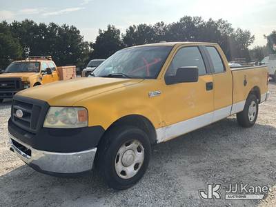 2007 Ford F150 Extended-Cab Pickup Truck