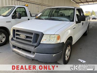 2005 Ford F-150 Extended-Cab Pickup Truck