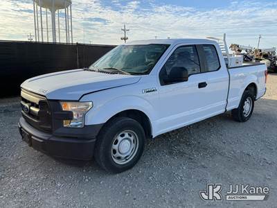 2015 Ford F150 Extended-Cab Pickup Truck