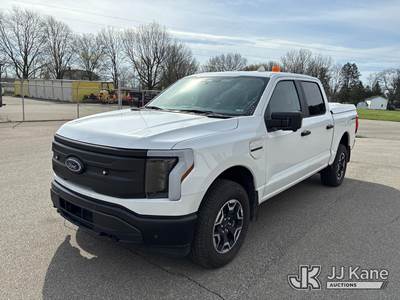 2022 Ford F-150 Lightning Crew-Cab Pickup Truck