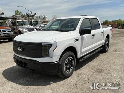 2024 Ford F-150 Lightning Pro Crew-Cab Pickup Truck