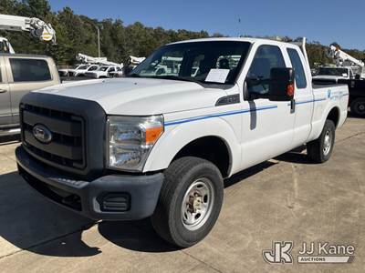 2016 Ford F-250 SD Extended-Cab Pickup Truck