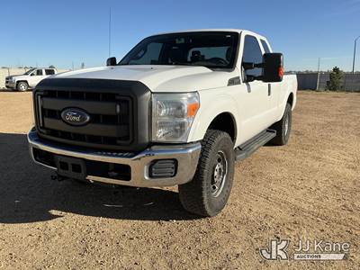 2014 Ford F-250 SD Extended-Cab Pickup Truck