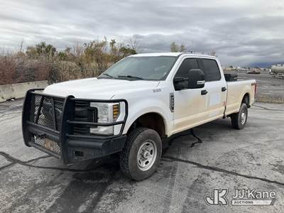 2019 Ford F250 4x4 Crew-Cab Pickup Truck