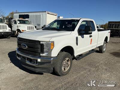 2017 Ford F250 4x4 Extended-Cab Pickup Truck