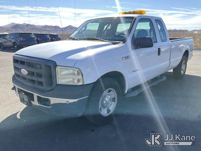 2006 Ford F250 Extended-Cab Pickup Truck