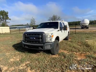 2016 Ford F250 4x4 Crew-Cab Pickup Truck