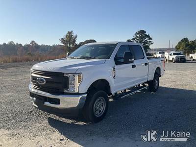 2019 Ford F250 4x4 Crew-Cab Pickup Truck