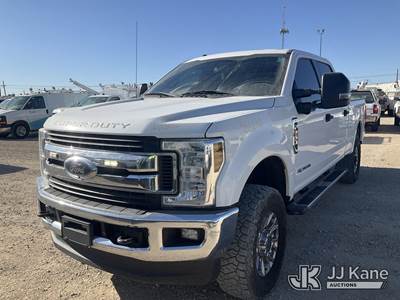 2018 Ford F250 4x4 Crew-Cab Pickup Truck