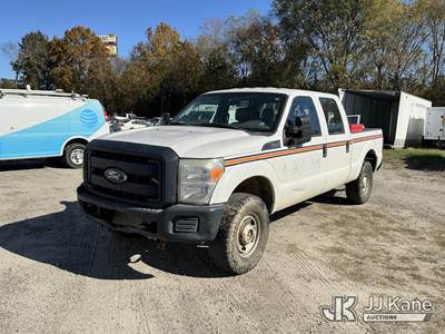 2015 Ford F250 4x4 Crew-Cab Pickup Truck