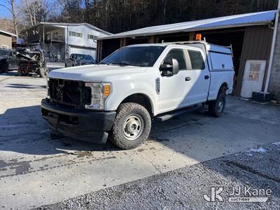 2017 Ford F250 4x4 Crew-Cab Pickup Truck