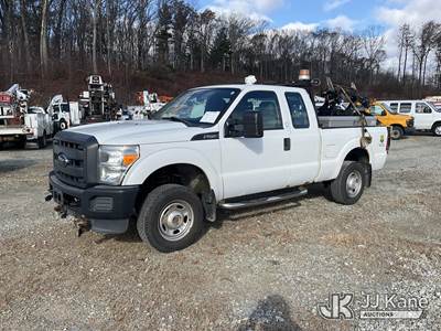 2015 Ford F-250 Extended-Cab Pickup Truck