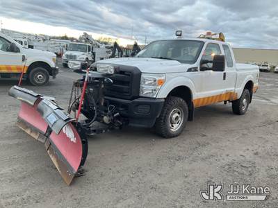 2015 Ford F250 4x4 Extended-Cab Pickup Truck