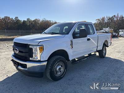 2017 Ford F250 4x4 Extended-Cab Pickup Truck