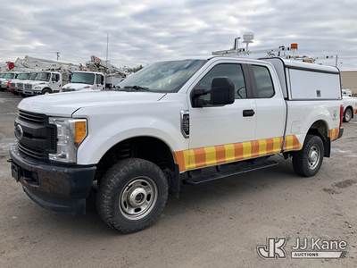 2017 Ford F250 4x4 Extended-Cab Pickup Truck