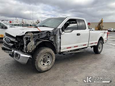 2021 Ford F250 4x4 Extended-Cab Pickup Truck